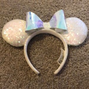 Iridescent white Mickey ears
